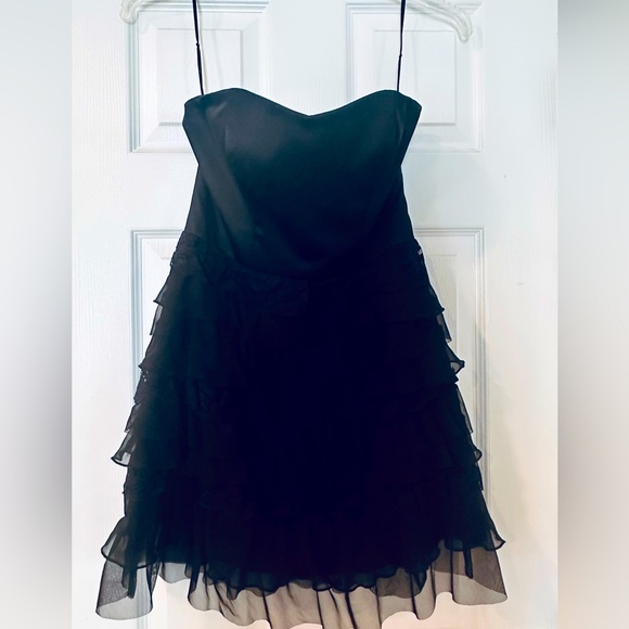 Express Dresses & Skirts - Black tulle lace Express dress
